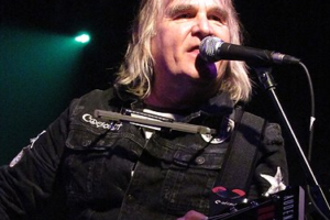 Mike Peters (The Alarm) est décédé