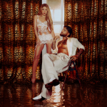Shakira dévoile le clip de « Agua »...
